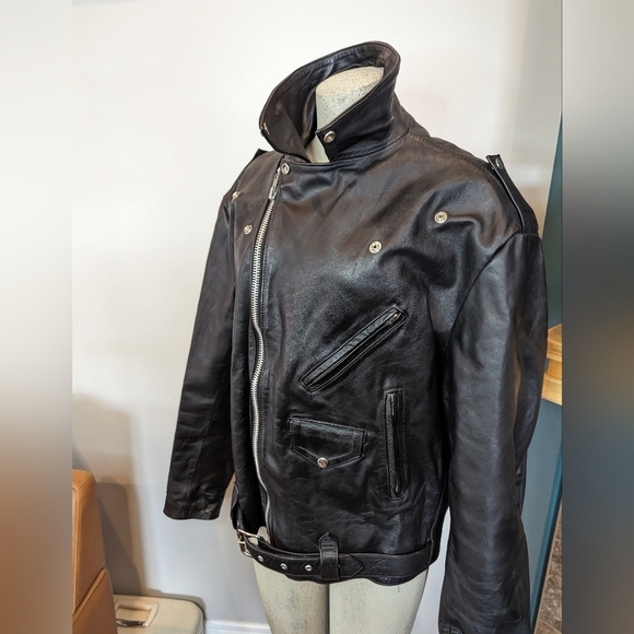 Vintage 1980's Heavy Genuine Leather Motorcycle Jacket, Size 46  L/XL - Picture 3 of 17